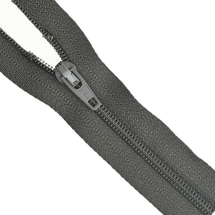 YKK NYLON CLOSED-END ZIP NO.3 COL 8601
