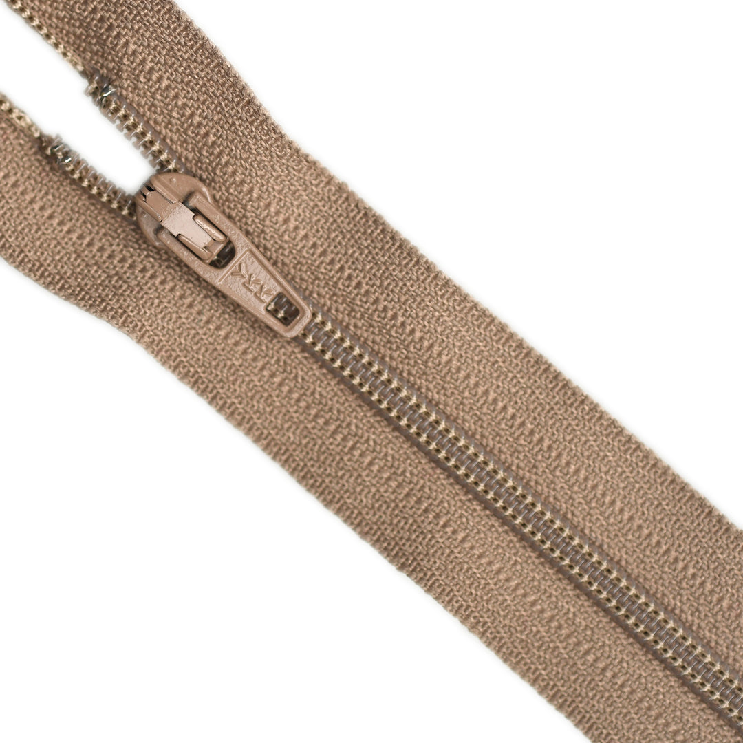 YKK NYLON CLOSED-END ZIP NO.3 COL 894 CINNAMON