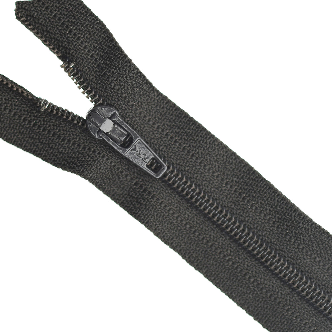 YKK NYLON CLOSED-END ZIP NO.3 COL 916 ESPRESSO