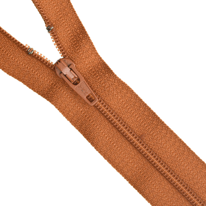 YKK NYLON CLOSED-END ZIP NO.3 COL 856 TERRACOTTA