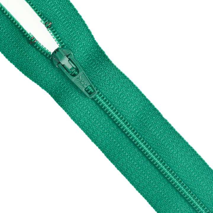 YKK NYLON CLOSED-END ZIP NO.3 COL 540 GREEN