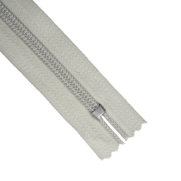 YKK NYLON CLOSED-END ZIP NO.3 COL 576