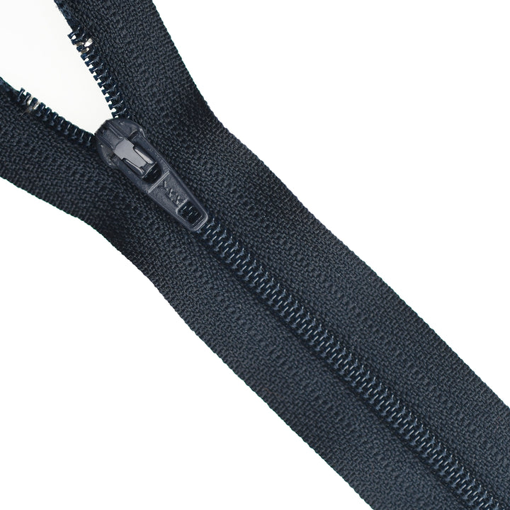 YKK NYLON CLOSED-END ZIP NO.3 COL 6725