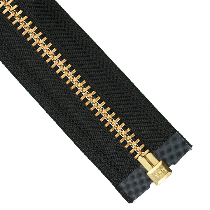 YKK METAL OPEN-END ZIP NO.8 GOLD SHORT-PULL COL 580 BLACK