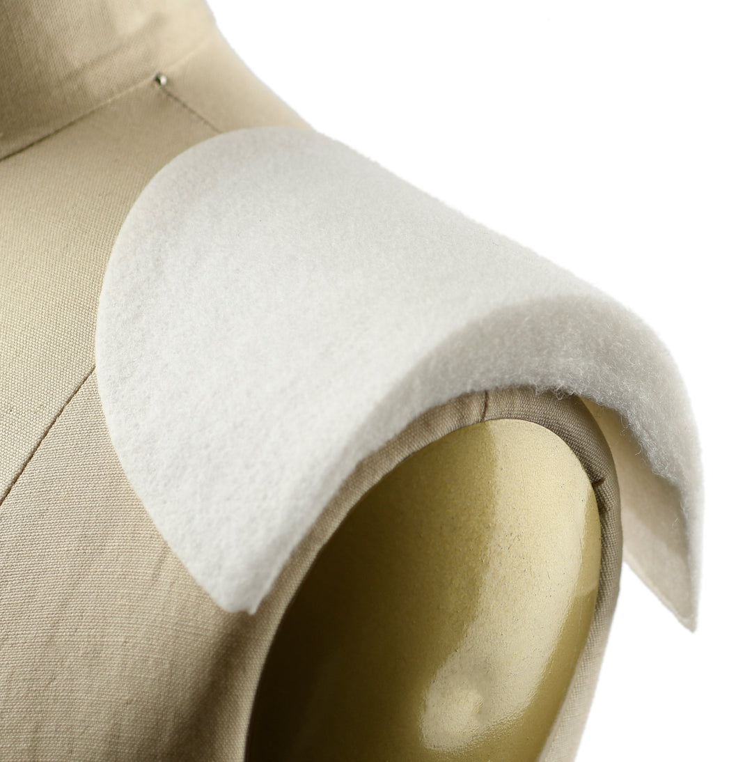 ULTRA-LIGHTWEIGHT STRUCTURED SHOULDER PAD