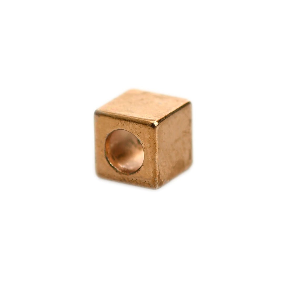 DIE-CAST METAL SQUARE CORD-END GOLD