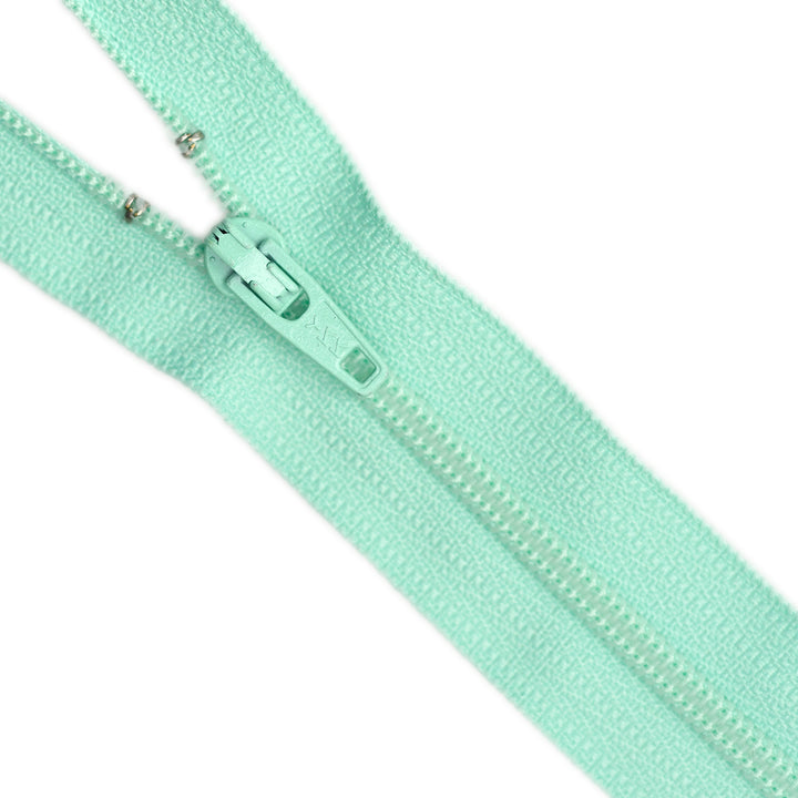 YKK NYLON CLOSED-END ZIP NO.3 COL 534 MINT GREEN