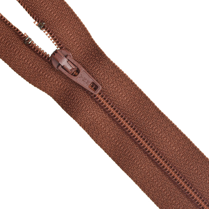 YKK NYLON CLOSED-END ZIP NO.3 COL 855 DUSTY RUST