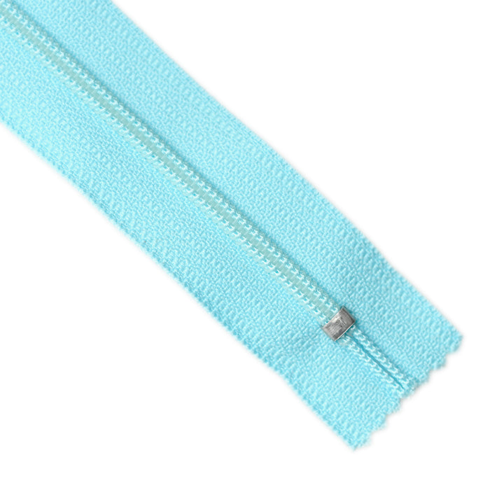 YKK NYLON CLOSED-END ZIP NO.3 COL 544 ARCTIC BLUE