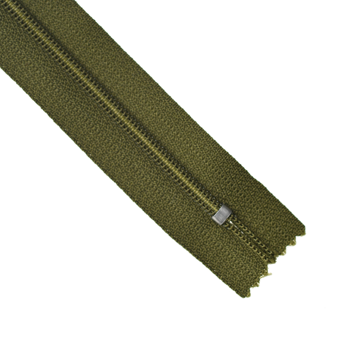 YKK NYLON CLOSED-END ZIP NO.3 COL 888 CROCODILE