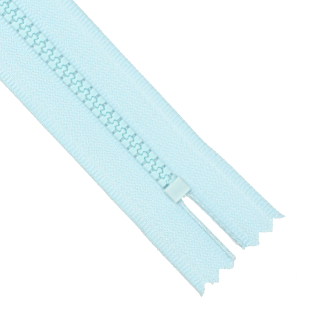 CHUNKY CLOSED-END ZIP NO.3 COL ICE BLUE