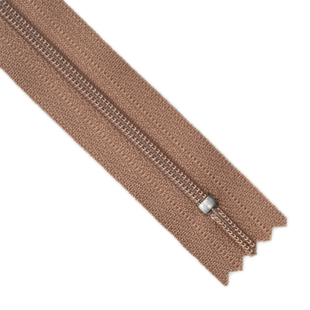 YKK NYLON CLOSED-END ZIP NO.3 COL 854 COCOA
