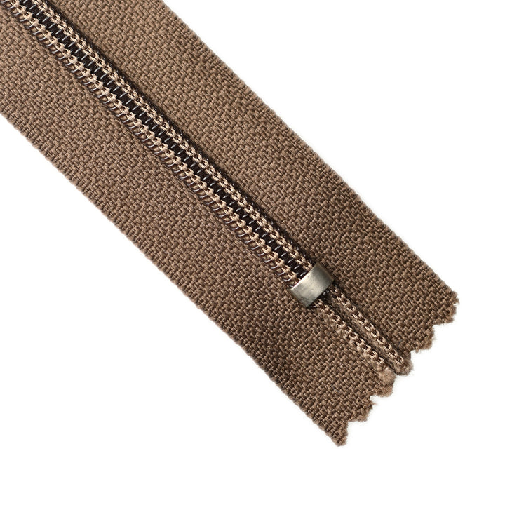 YKK NYLON CLOSED-END ZIP NO.5 COL 563