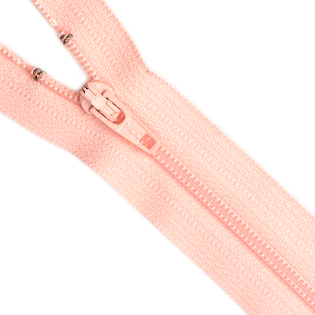 YKK NYLON CLOSED-END ZIP NO.3 COL 812 PEACHY BLUSH