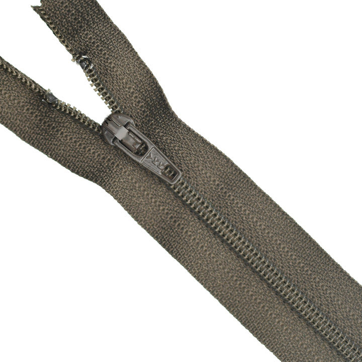 YKK NYLON CLOSED-END ZIP NO.3 COL 564 DARK TAUPE