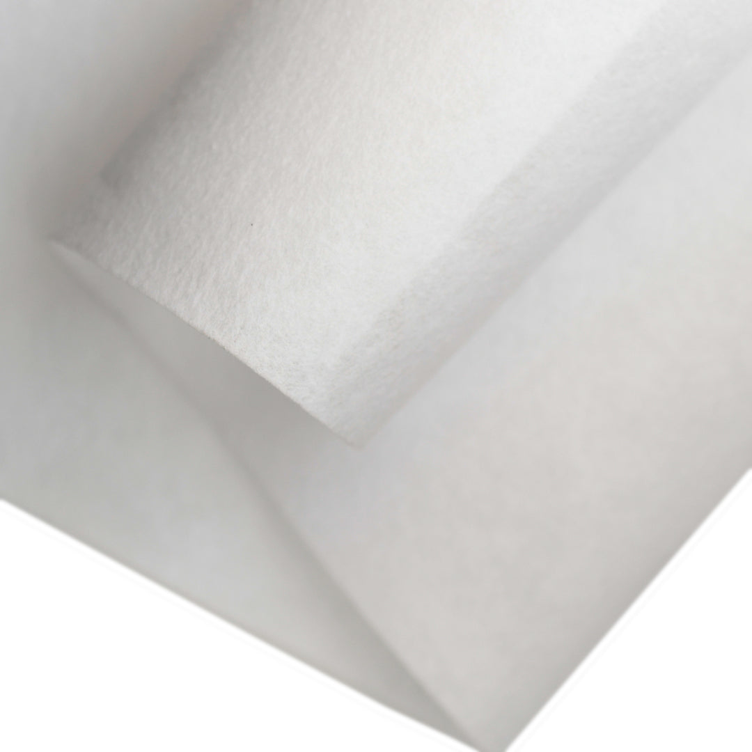 100CM MEDIUM-WEIGHT NON-WOVEN SEW-IN LINING 100M ROLL WHITE
