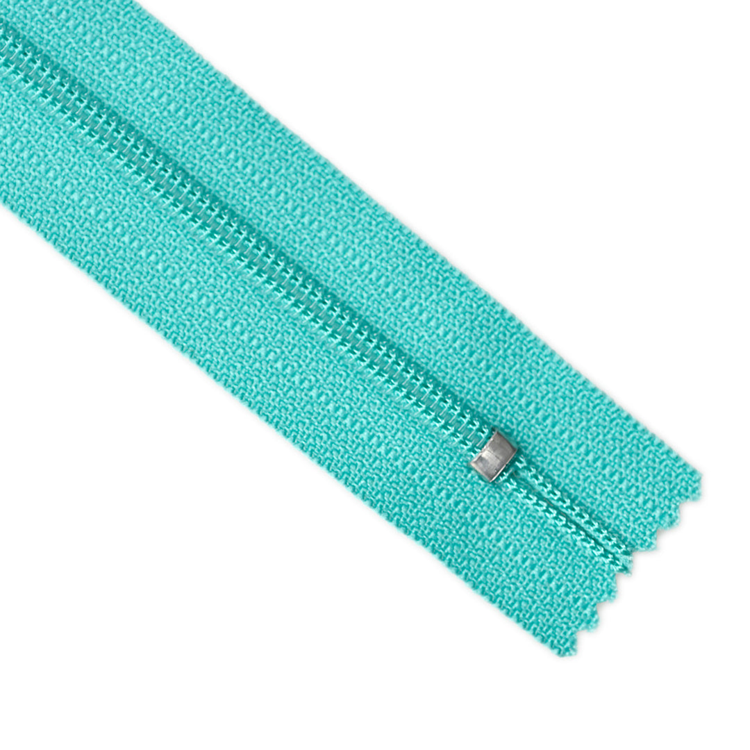 YKK NYLON CLOSED-END ZIP NO.3 COL 548 BRIGHT AQUA