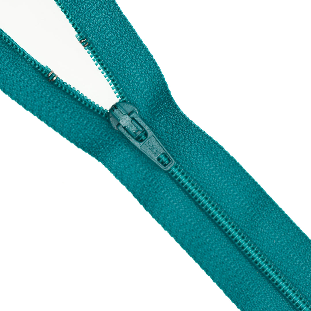 YKK NYLON CLOSED-END ZIP NO.3 COL 906 RICH TURQUOISE