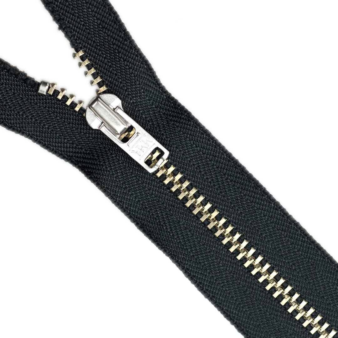 YKK METAL CLOSED-END ZIP NO.4.5 NICKEL COL 156