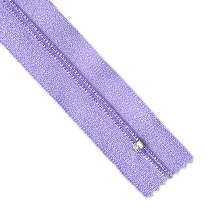 YKK NYLON CLOSED-END ZIP NO.3 COL 553 LAVENDER