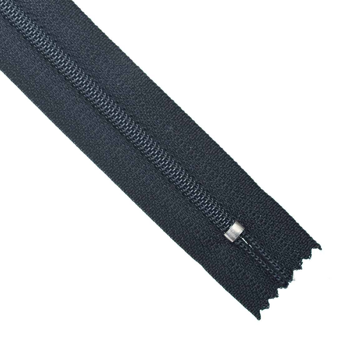 YKK NYLON CLOSED-END ZIP NO.3 COL 5601 DARK NAVY BLUE