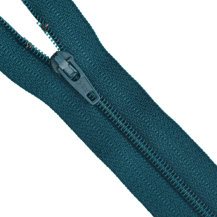 YKK NYLON CLOSED-END ZIP NO.3 COL 908 CLASSIC TEAL
