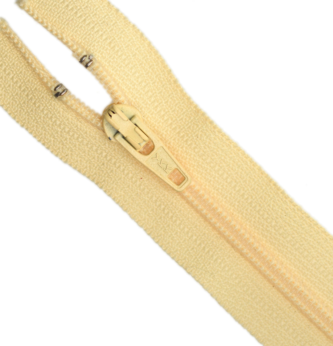 YKK NYLON CLOSED-END ZIP NO.3 COL 842 BUTTERMILK