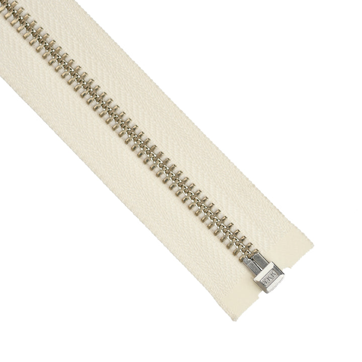 YKK METAL OPEN-END ZIP NO.5 NICKEL BOARD-PULL COL 801 CREAM