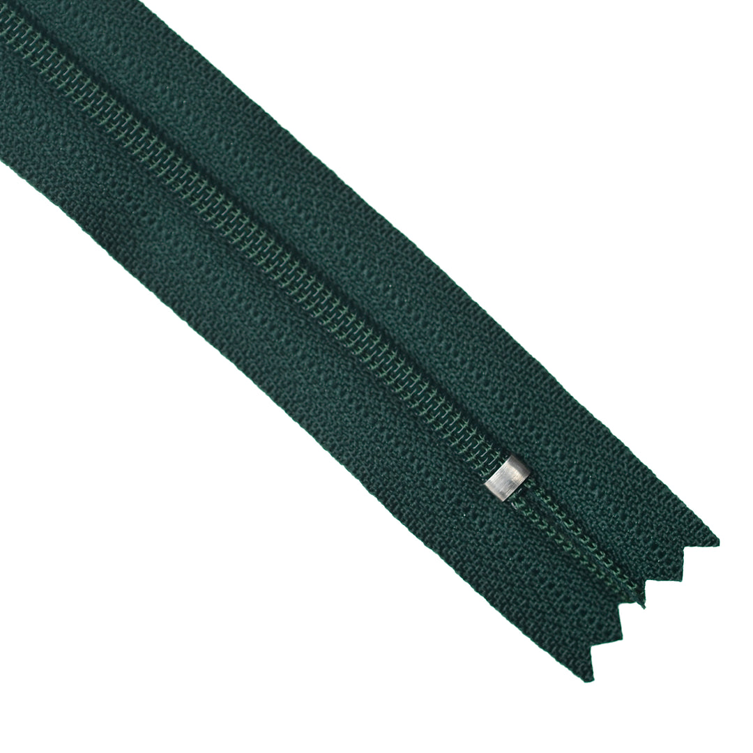 YKK NYLON CLOSED-END ZIP NO.3 COL 890 PINE GREEN
