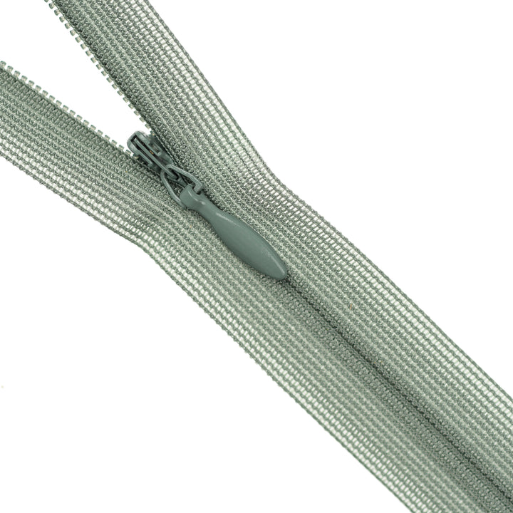 YKK INVISIBLE MESH ZIP COL 562 GUM LEAF