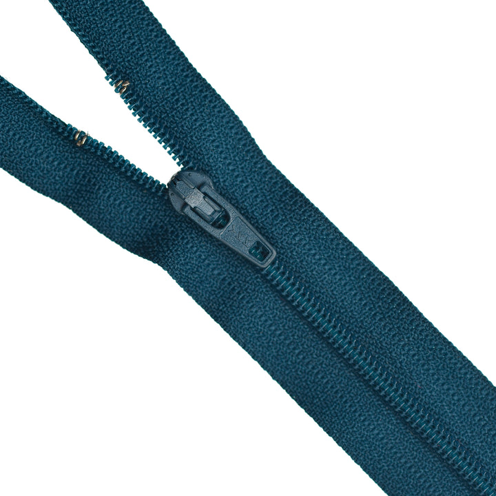 YKK NYLON CLOSED-END ZIP NO.3 COL 840 DEEP TEAL