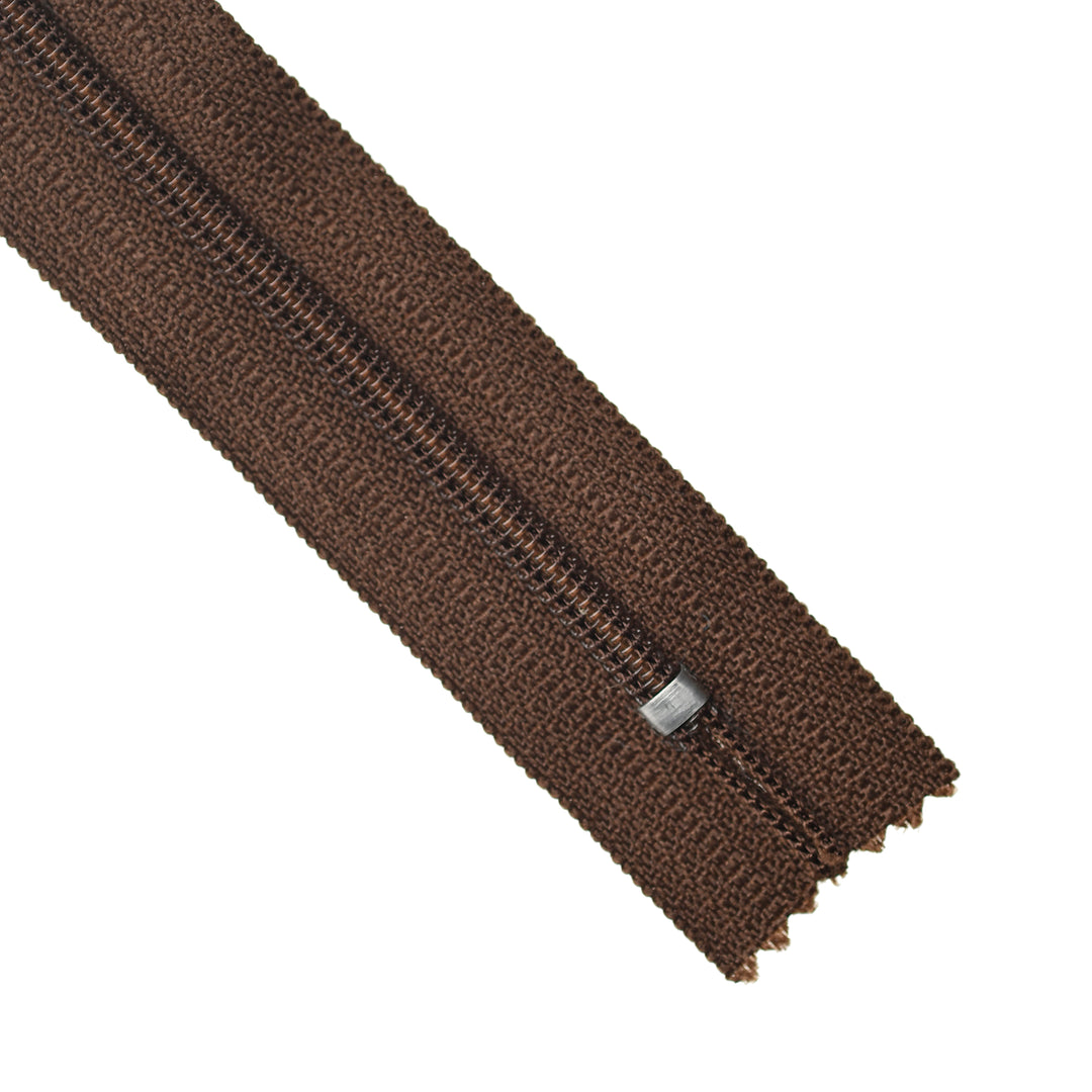 YKK NYLON CLOSED-END ZIP NO.3 COL 900 MILK CHOCOLATE