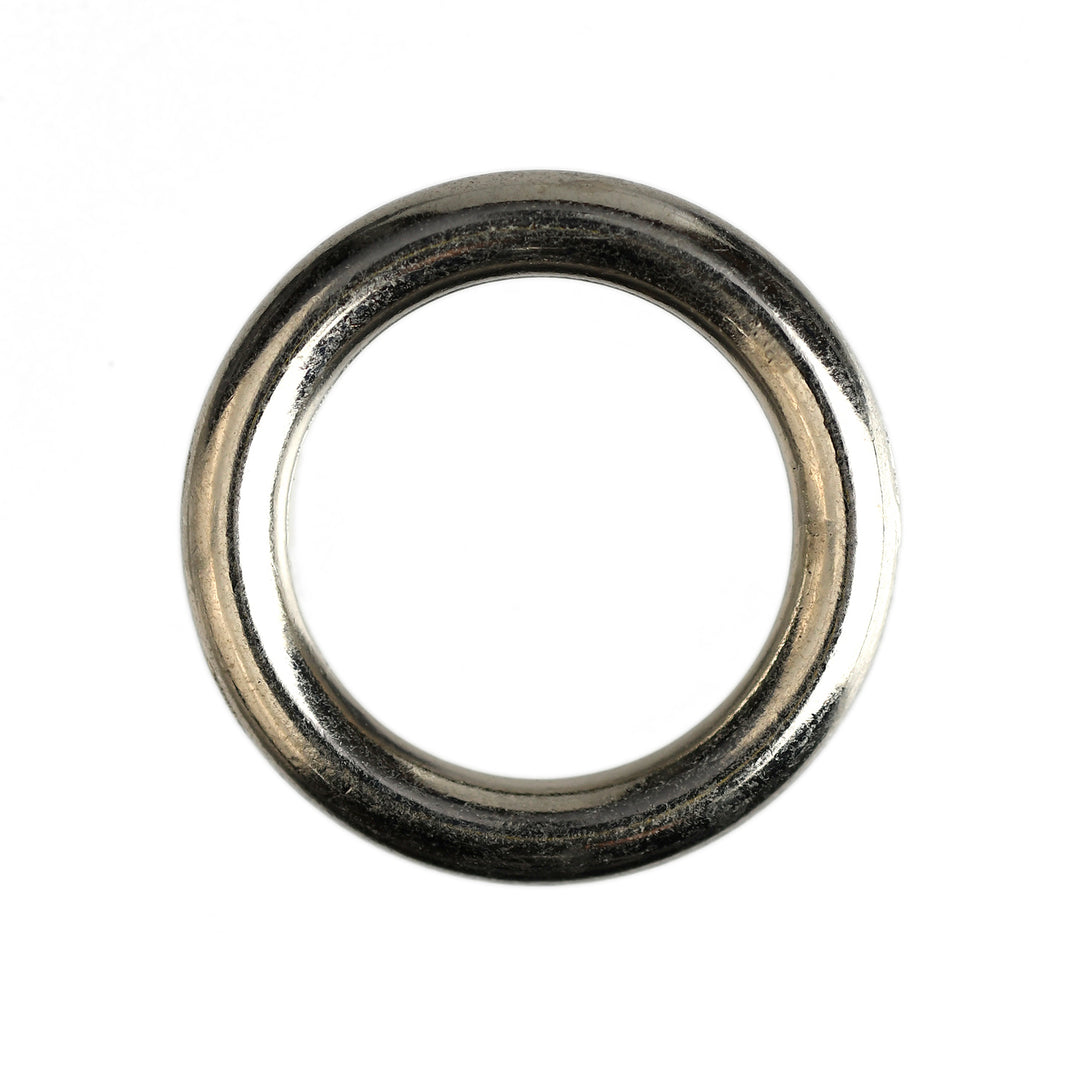 LARGE DIE-CAST METAL RING NICKEL