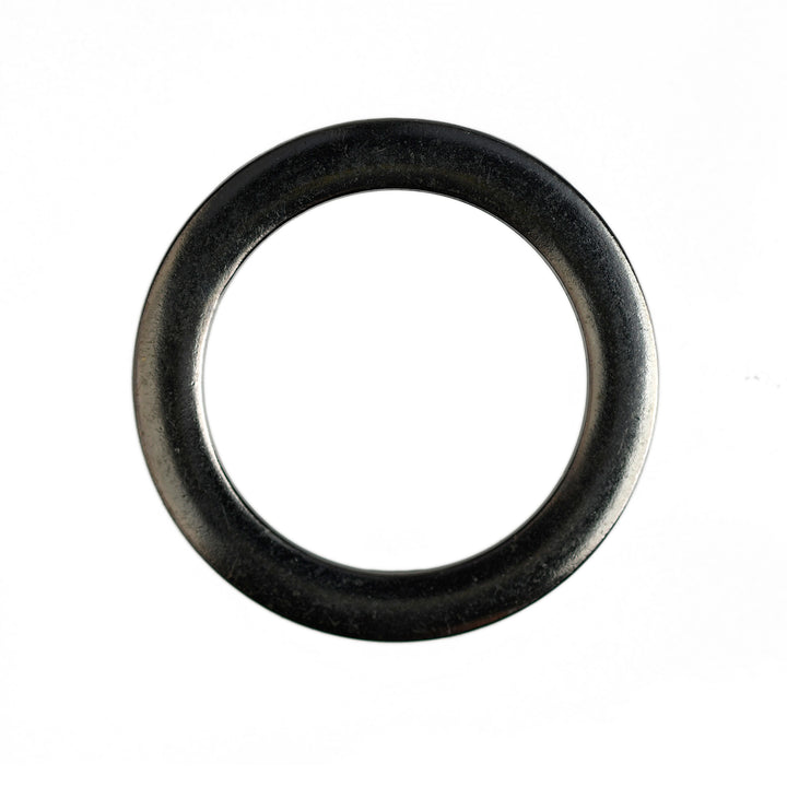 LARGE DIE-CAST METAL RING PEWTER