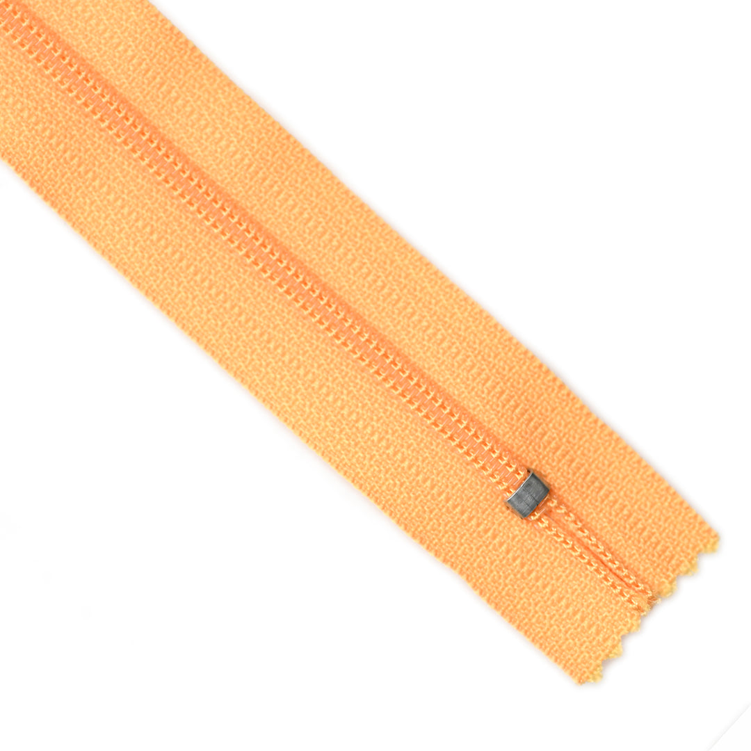 YKK NYLON CLOSED-END ZIP NO.3 COL 507 GOLDEN YELLOW