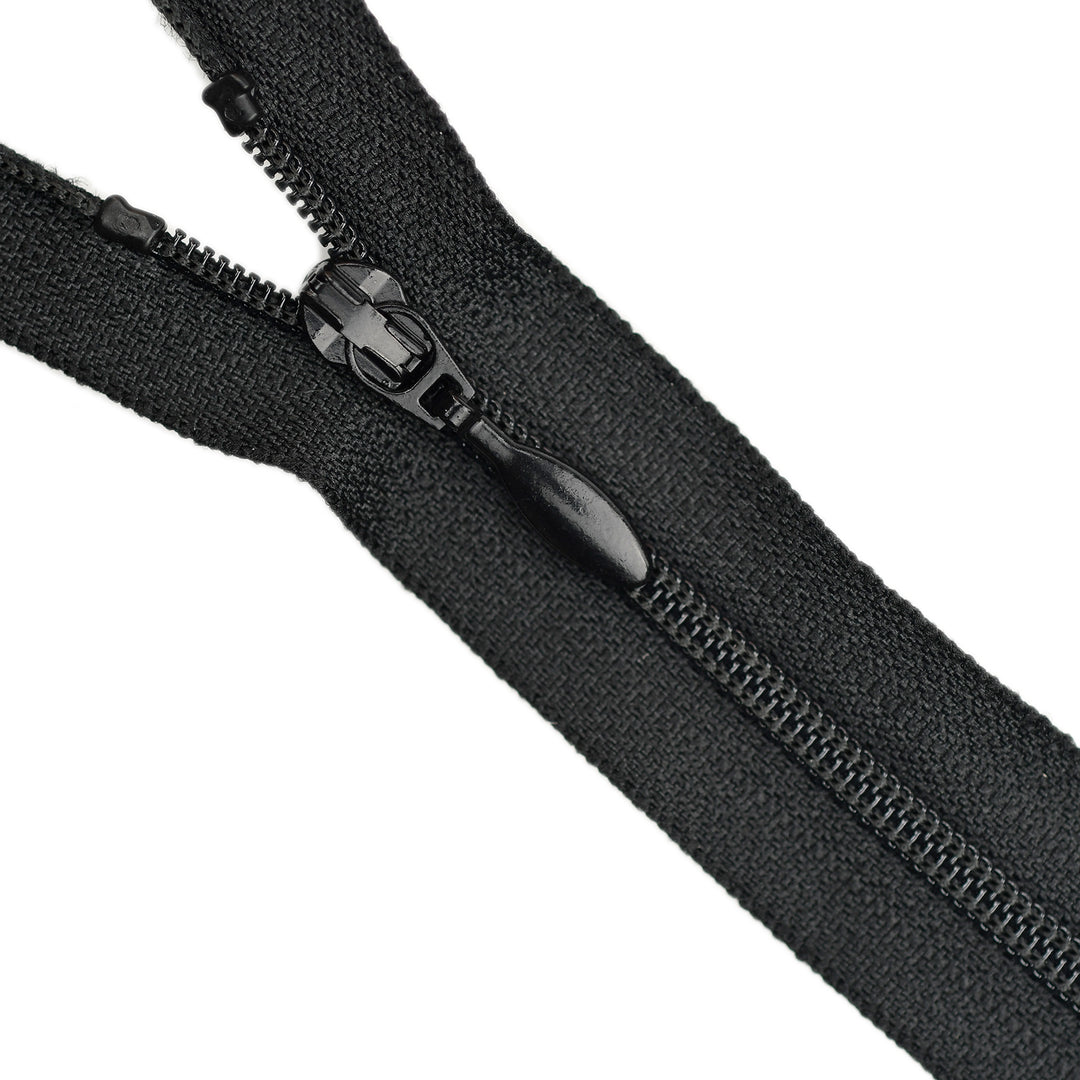 YKK NYLON OPEN-END ZIP NO.3 CORSET-PULL COL 580 BLACK