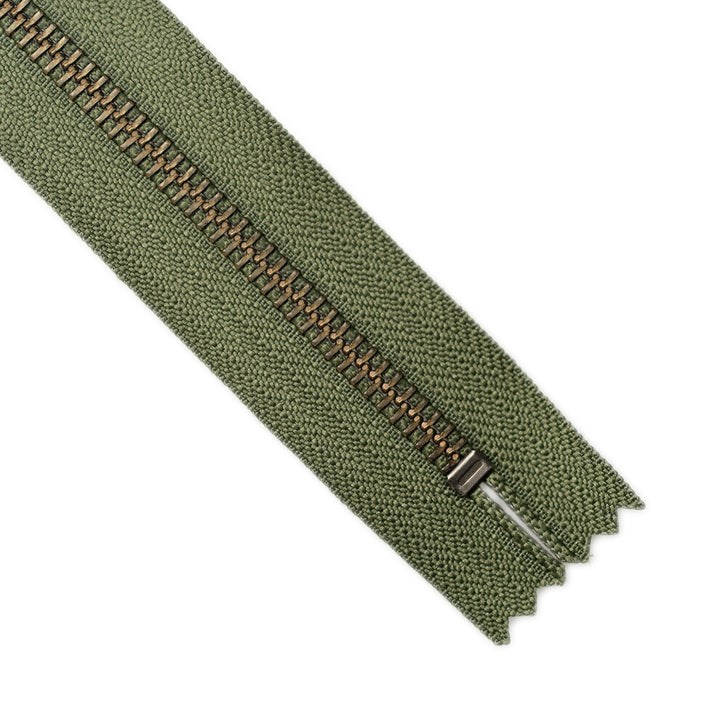 YKK METAL CLOSED-END ZIP NO.5 ANTIQUE NICKEL WIRE-PULL COL 566