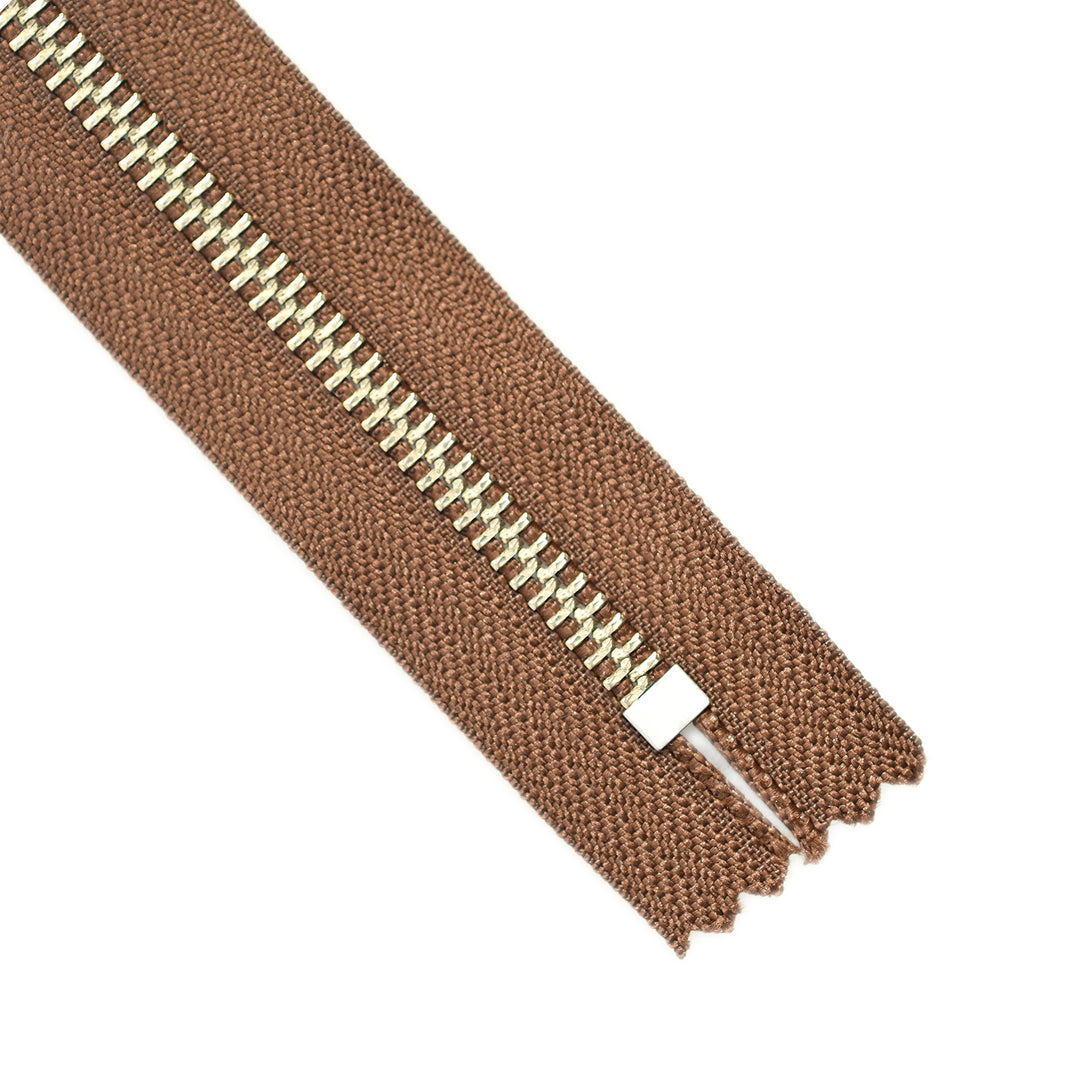 YKK METAL CLOSED-END ZIP NO.5 NICKEL COL 568 WALNUT