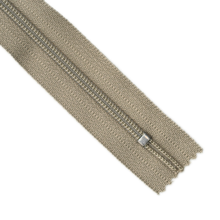 YKK NYLON CLOSED-END ZIP NO.3 COL 884 TAUPE