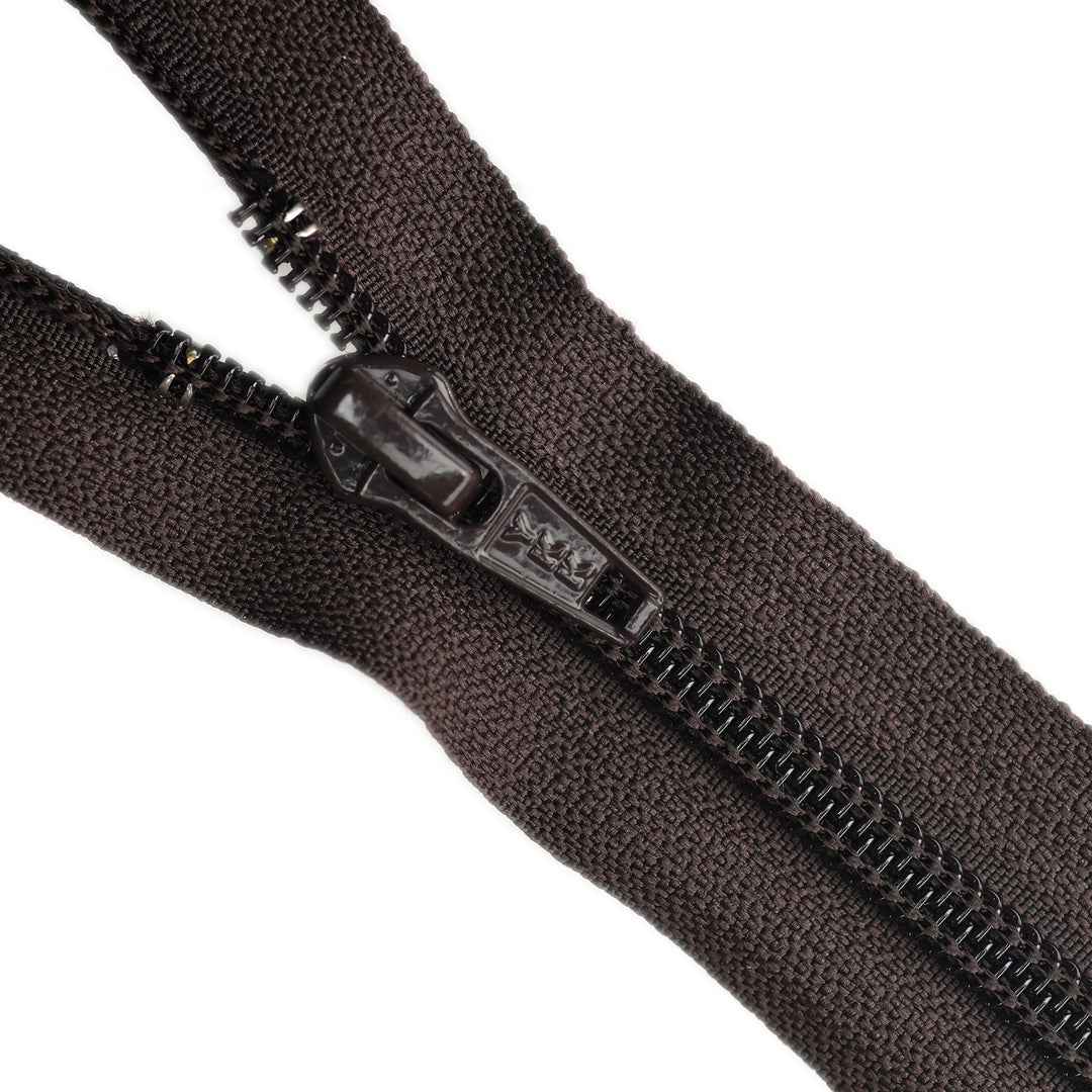 YKK NYLON CLOSED-END ZIP NO.5 COL 570 BROWN