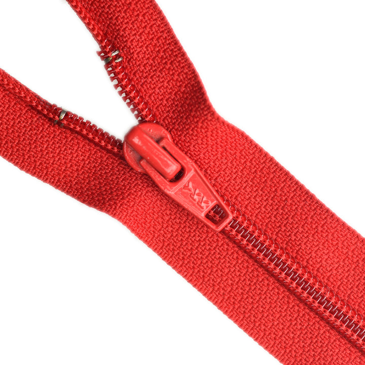 YKK NYLON CLOSED-END ZIP NO.5 COL 820