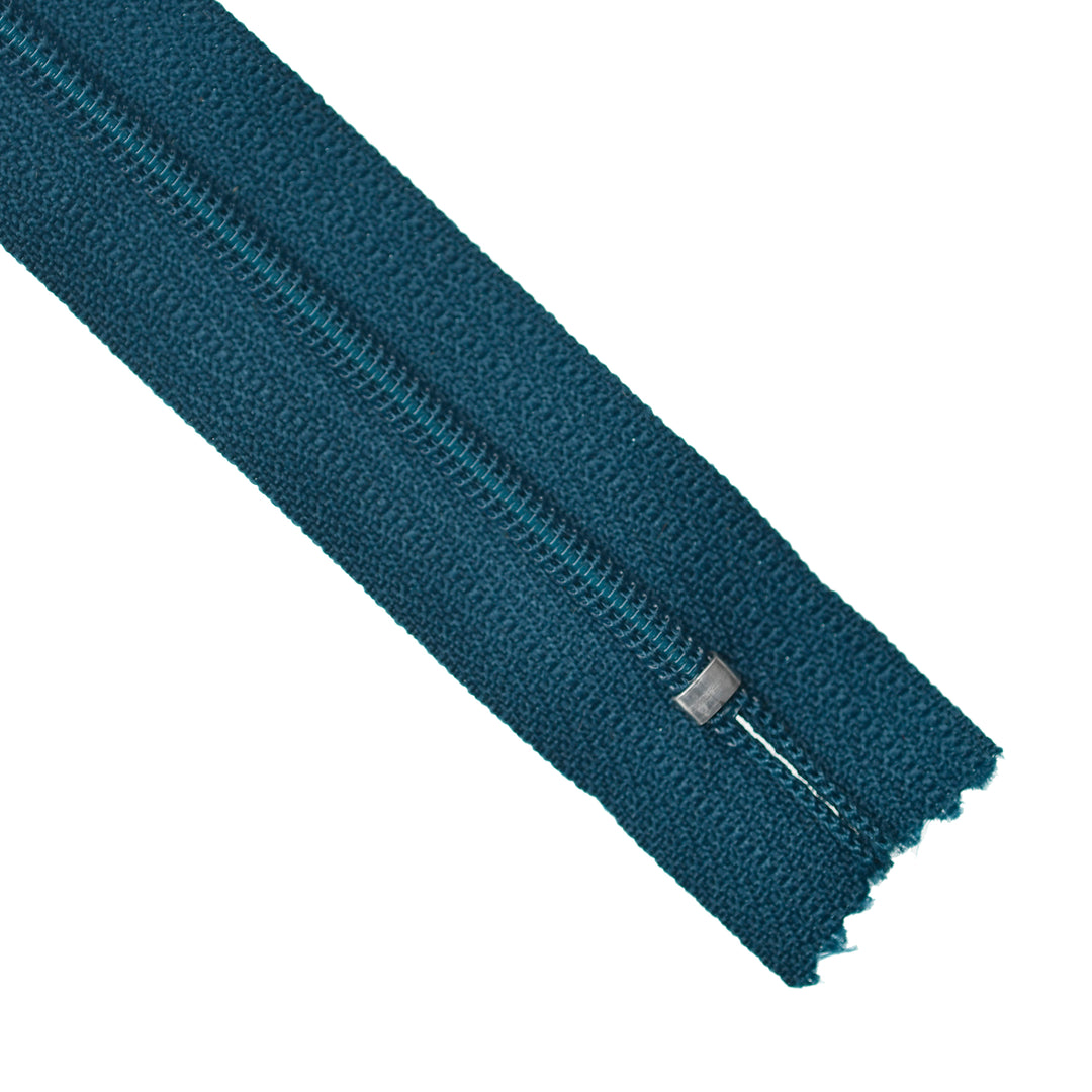 YKK NYLON CLOSED-END ZIP NO.3 COL 840 DEEP TEAL