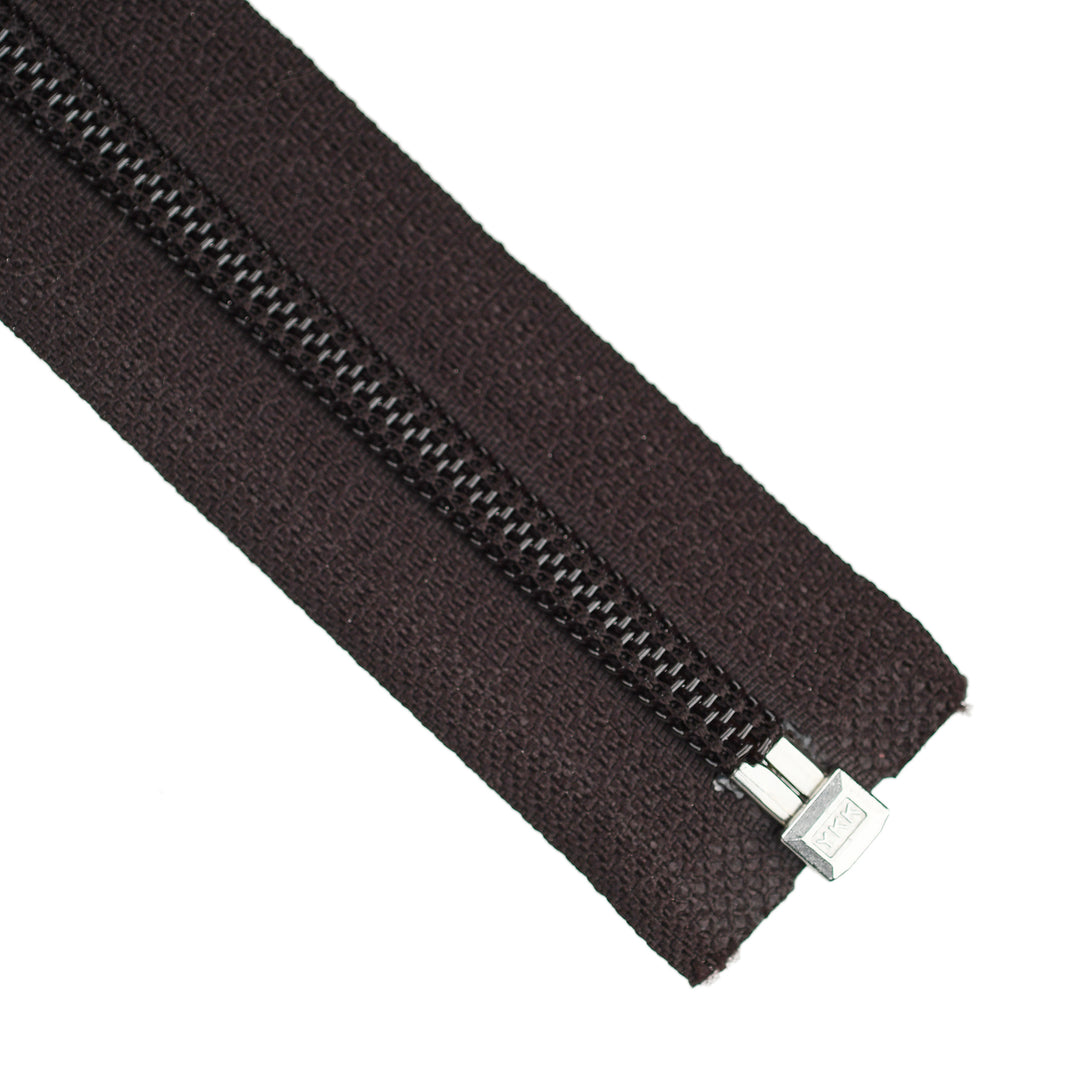 YKK NYLON OPEN-END ZIP NO.5 TEARDROP PULL COL 570 BROWN