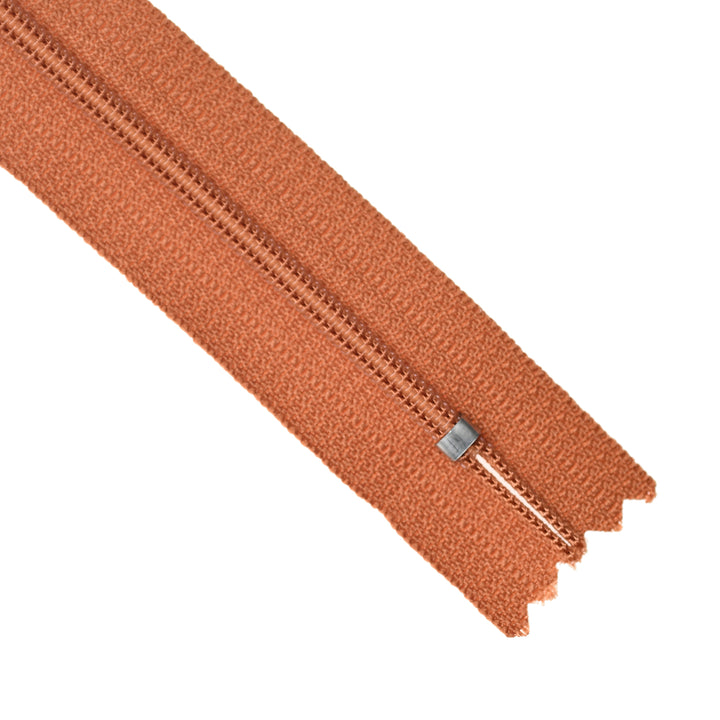 YKK NYLON CLOSED-END ZIP NO.3 COL 808 COPPER RUST