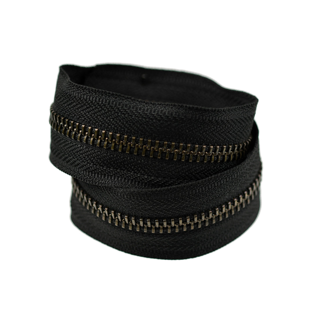 YKK METAL NO.5 ZIPPER CHAIN ANTIQUE GOLD COL 580 BLACK