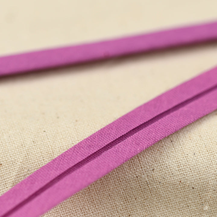 POLY-COTTON BIAS BINDING FUSCHIA
