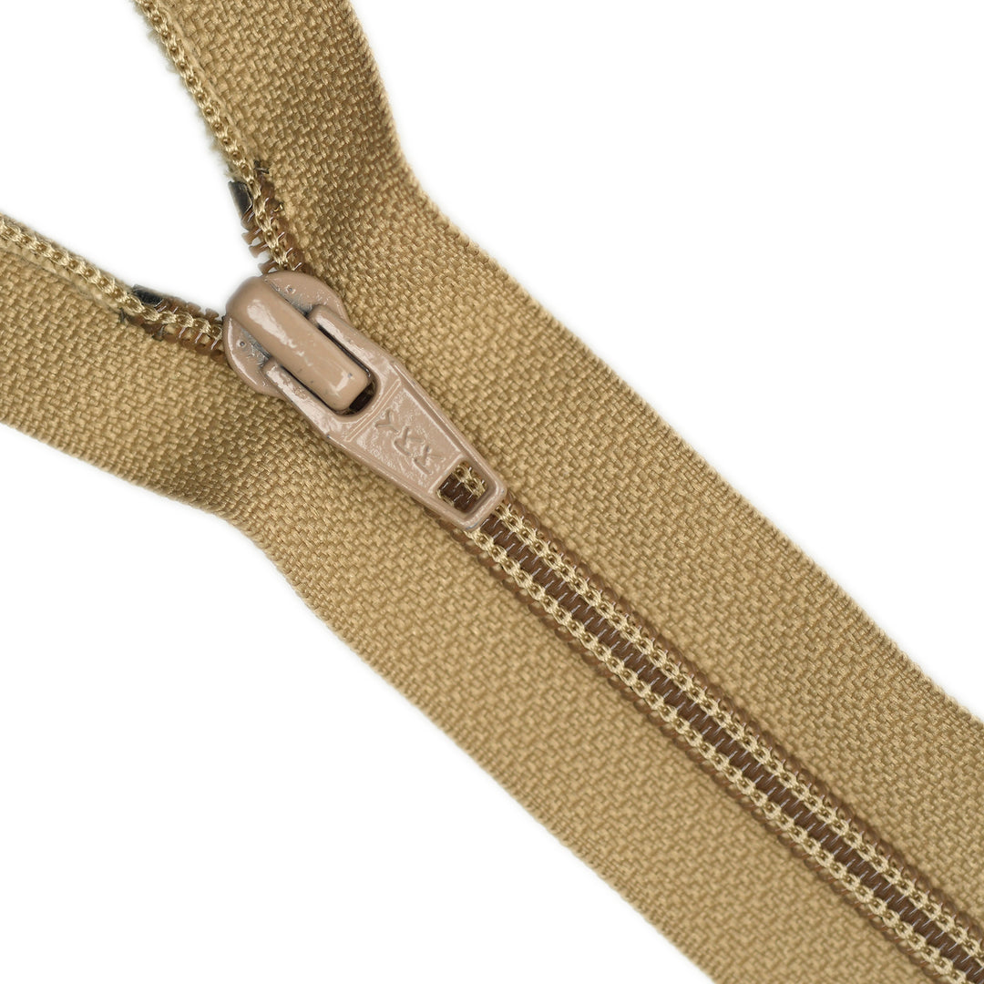 YKK NYLON OPEN-END ZIP NO.5 COL 896 CLASSIC CAMEL