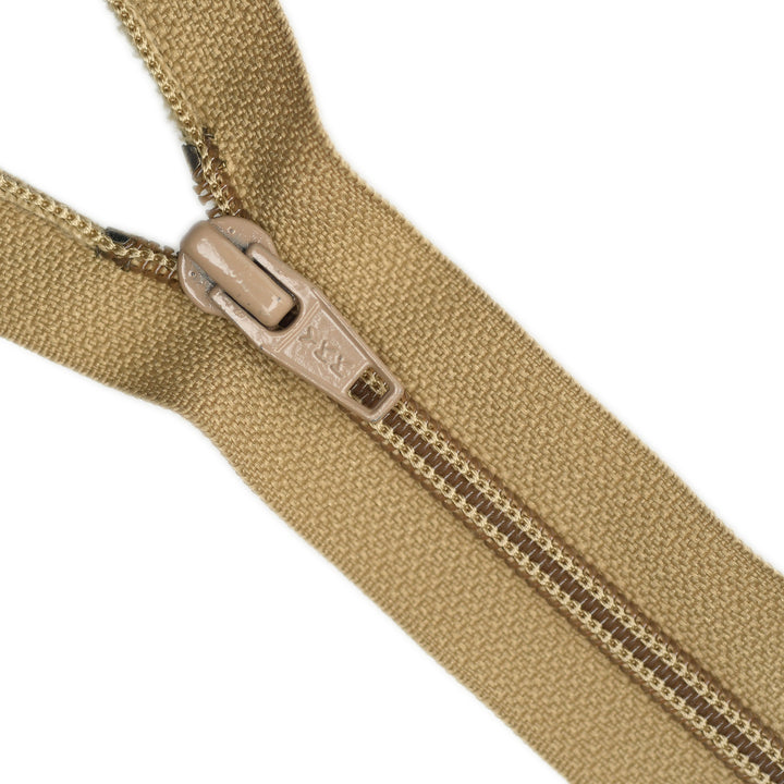 YKK NYLON OPEN-END ZIP NO.5 COL 896 CLASSIC CAMEL