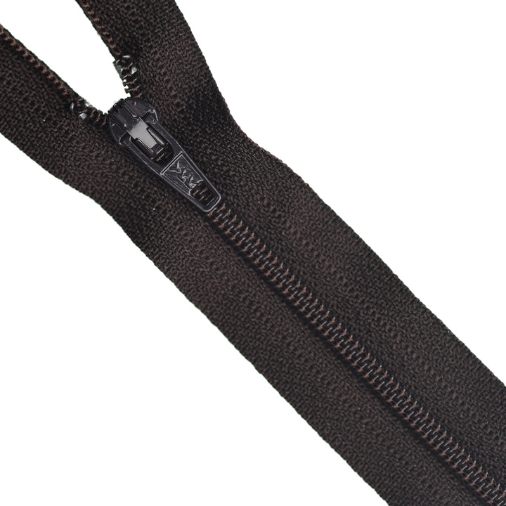 YKK NYLON CLOSED-END ZIP NO.3 COL 917 DARK BROWN