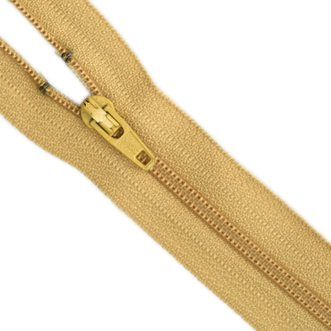 YKK NYLON CLOSED-END ZIP NO.3 COL 845 LIGHT BRONZE